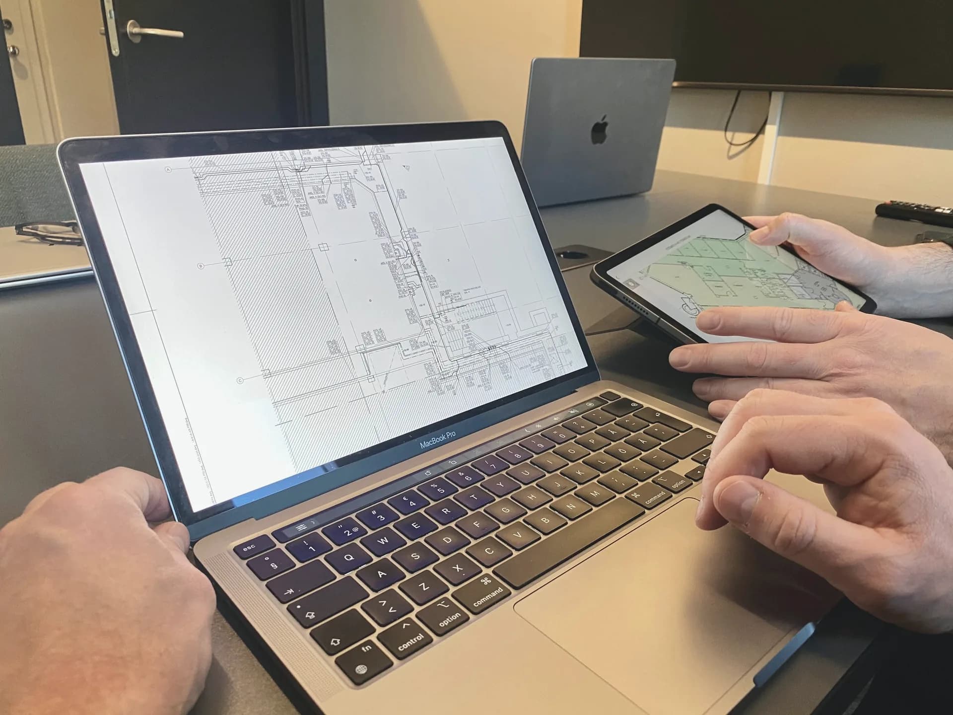 Projektledning — genomgång av ritningar och projektplan